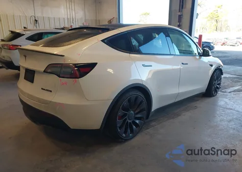 2021 Tesla Model Y Performance Dual Motor All-Wheel Drive from USA, damaged, VIN 5YJYGDEF1MF256674